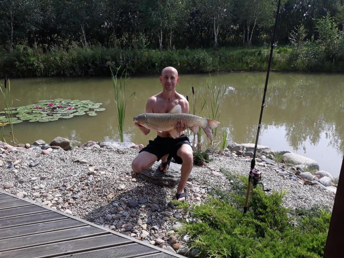 Akmeninis Bebras Villa Zemaiteliai Luaran gambar